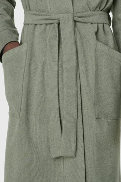 Free FWD Men's All Day Robe