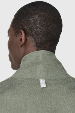 Free FWD Men's All Day Robe