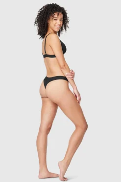 Free FWD Women's Seamless Thong - 2pk