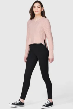 Friday FWD Women's Tech Chunky V-Neck Sweater