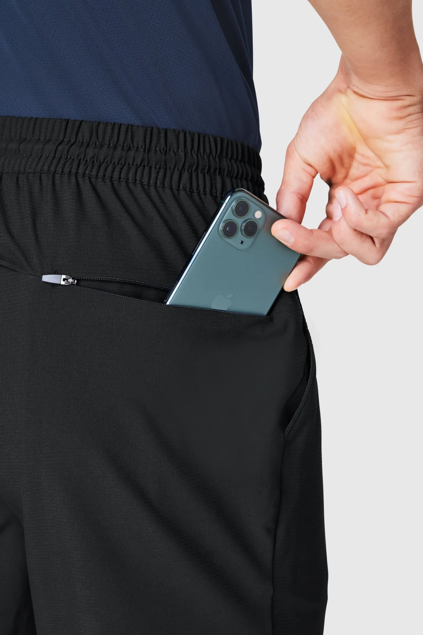 FWD Men's Bi-Stretch Woven Shorts