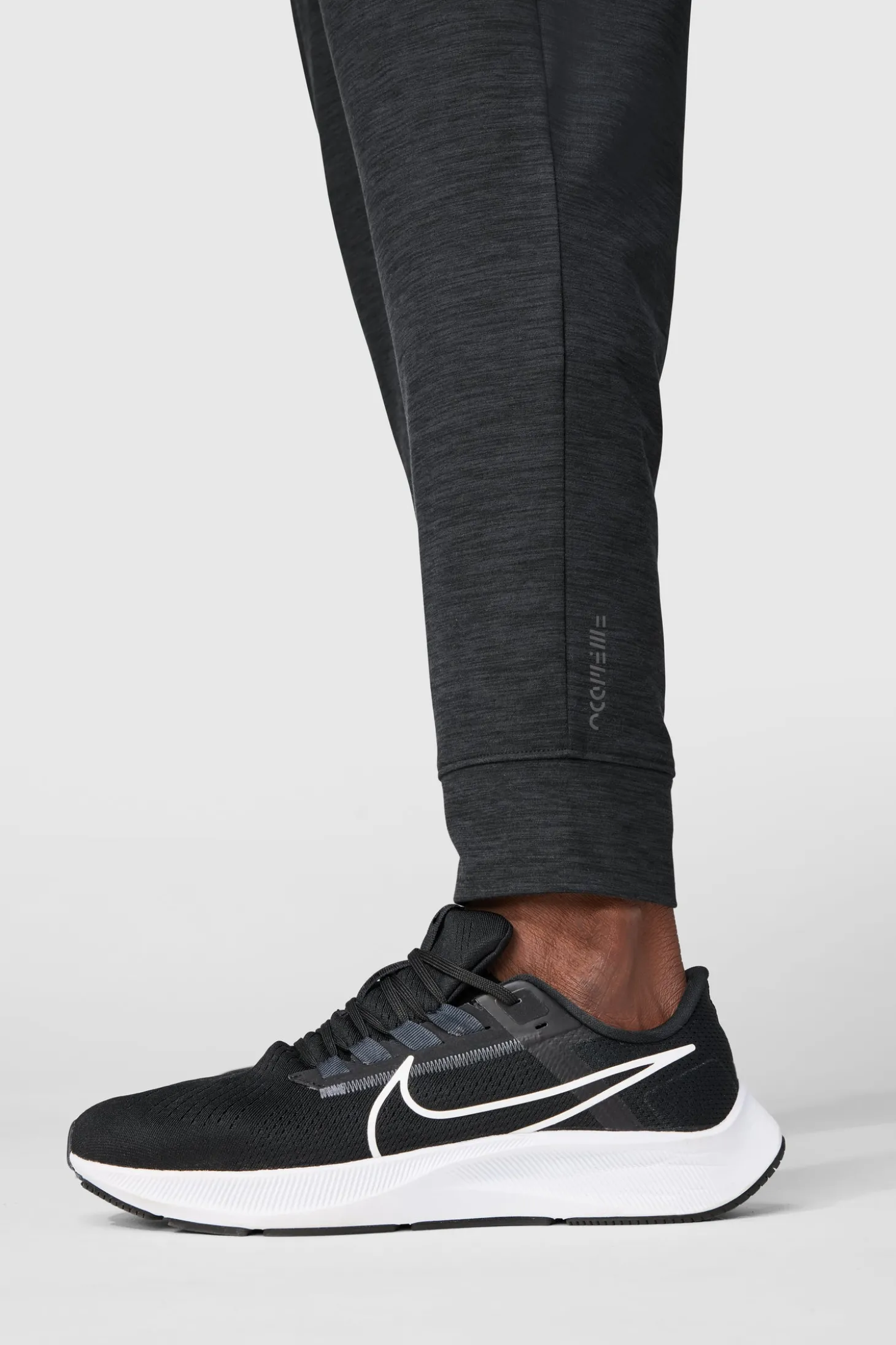 FWD Men's Core Outdoor Jogger