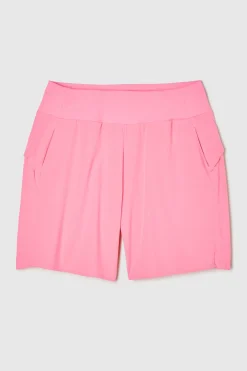FWD Women's 7" Training Shorts