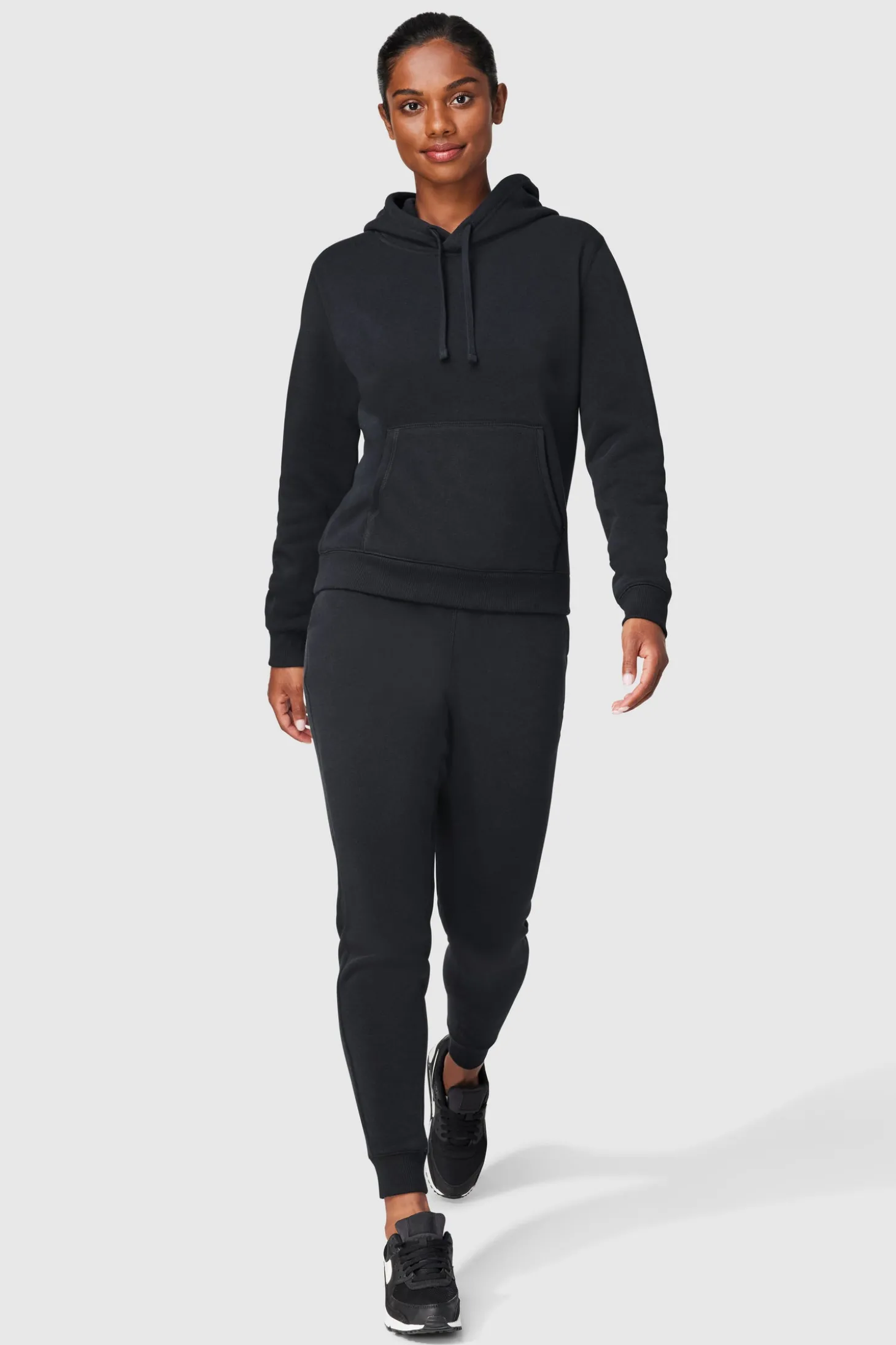 FWD Women's Core All-year PO Hoodie