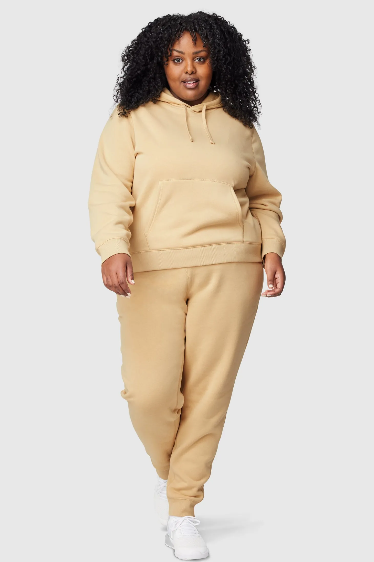 FWD Women's Core All-year PO Hoodie