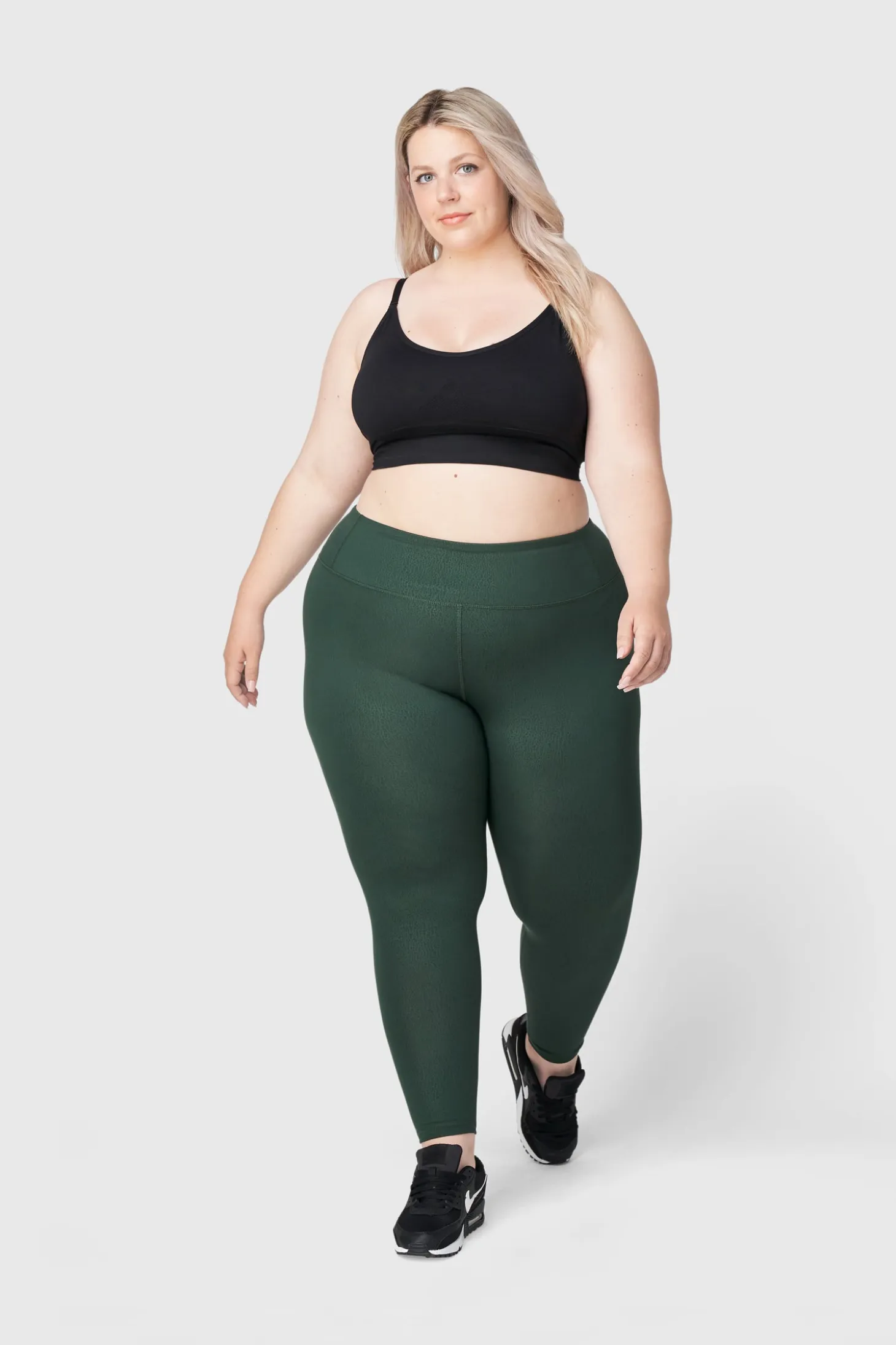 FWD Women's Core Aop Hr 7/8 Tight