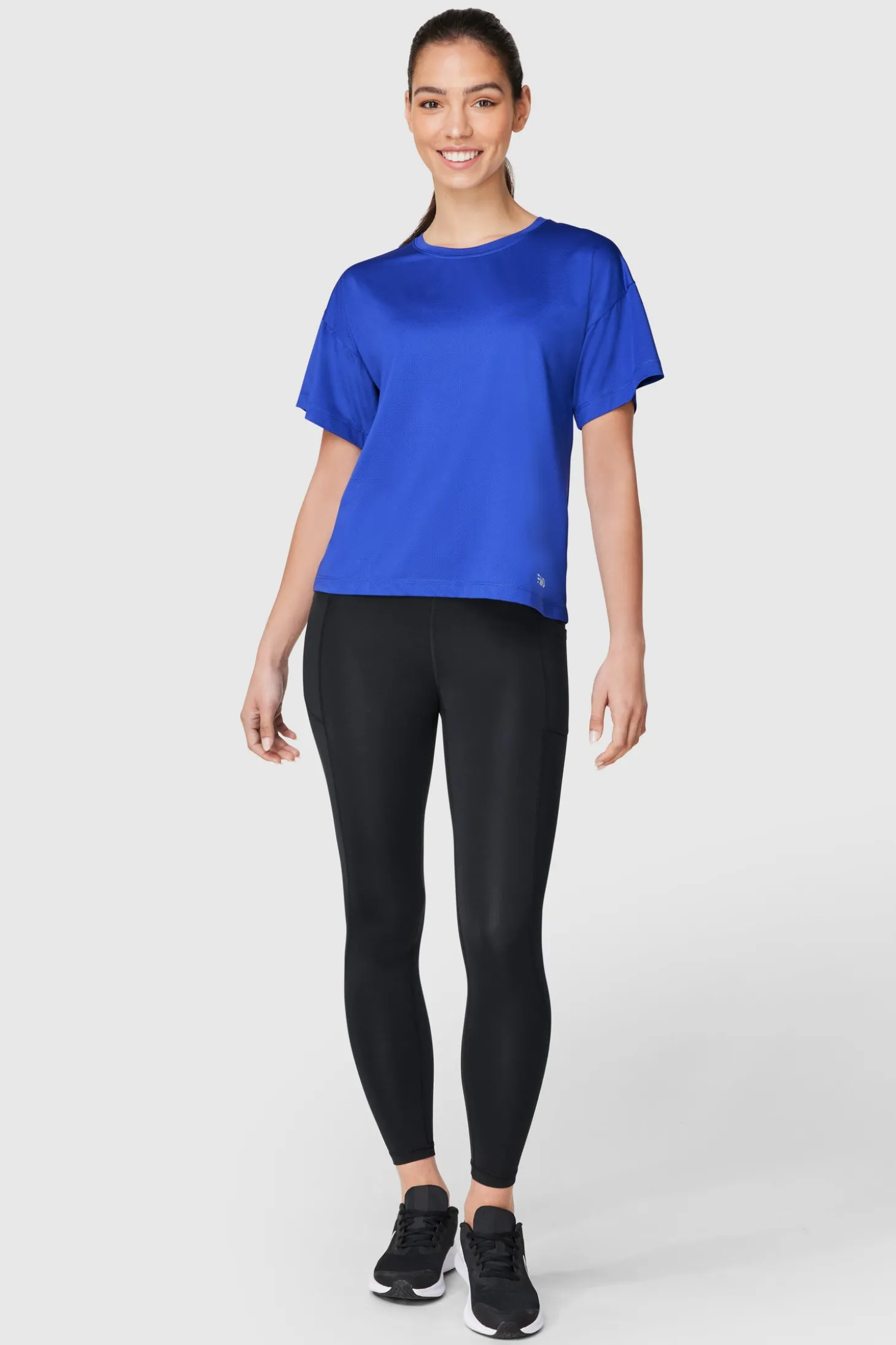 FWD Women's Core Drop Tail Tee