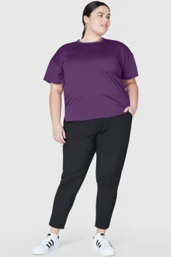 FWD Women's Drop Tail Tee