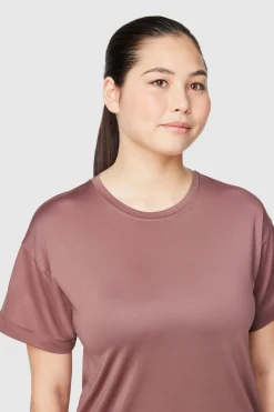 FWD Women's Drop Tail Tee