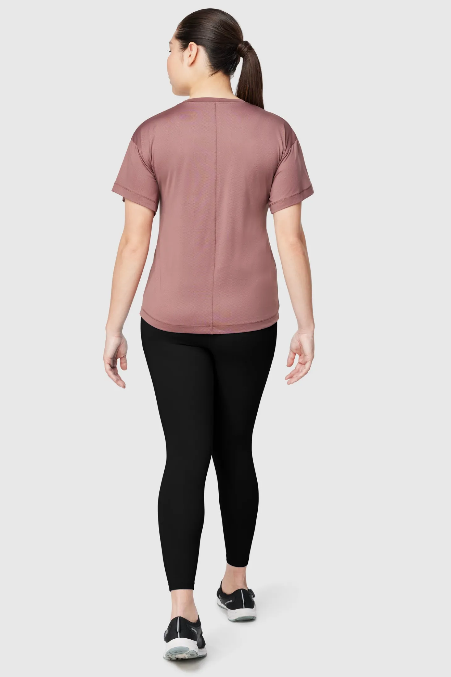 FWD Women's Drop Tail Tee