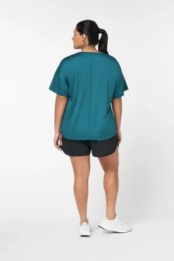 FWD Women's Lined Short