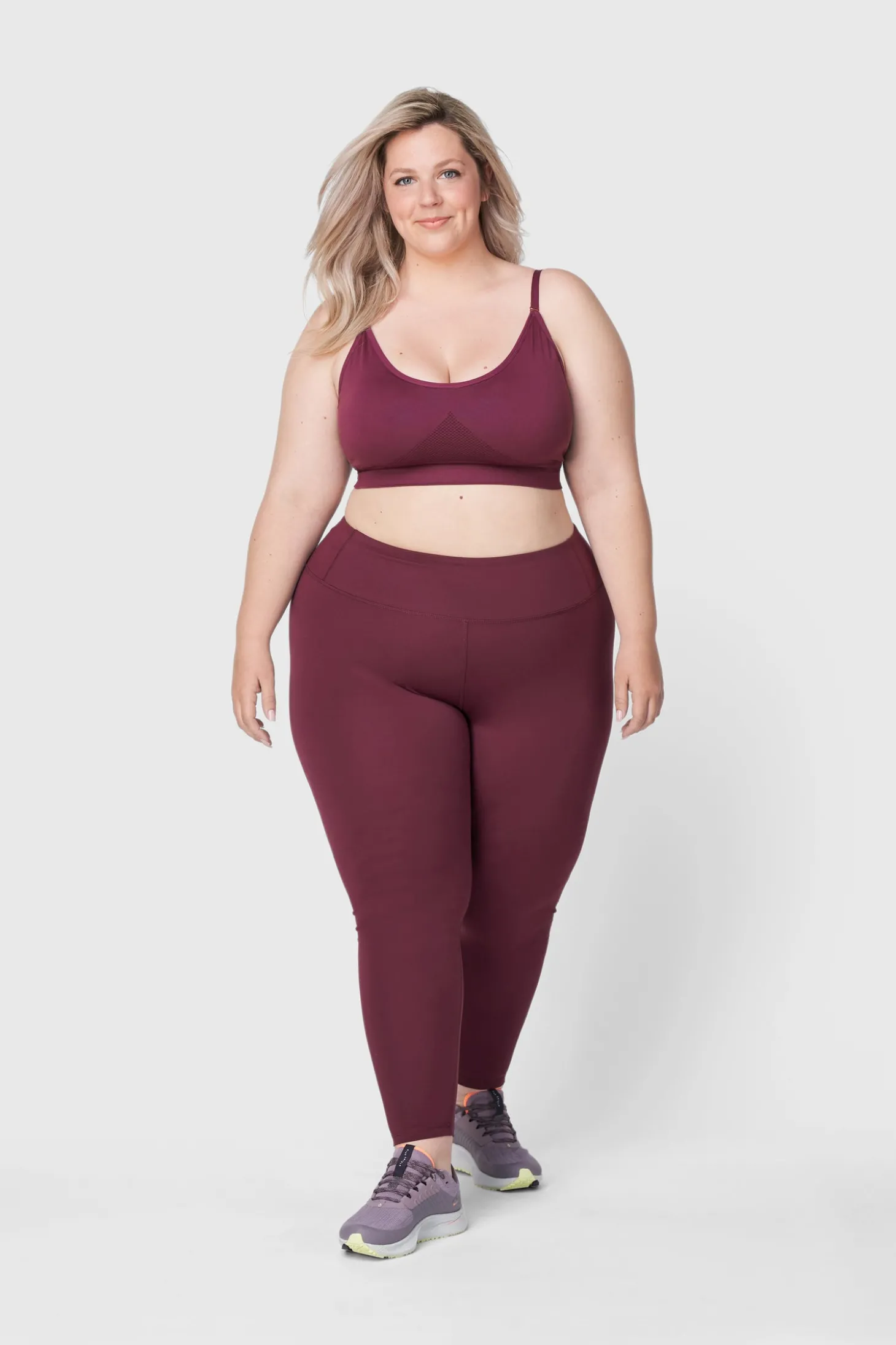 FWD Women's Seamless Sports Bra, Low Impact, Removable Pads
