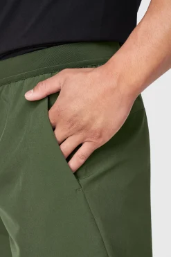 Push FWD Multi Function Shorts